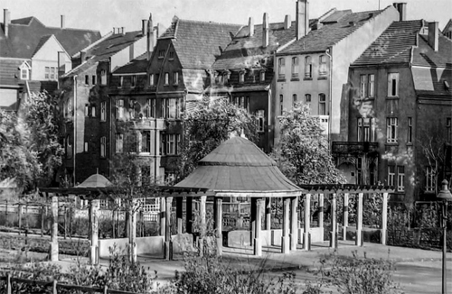 Eine Ansicht des Musikpavillons aus dem Jahre 1920