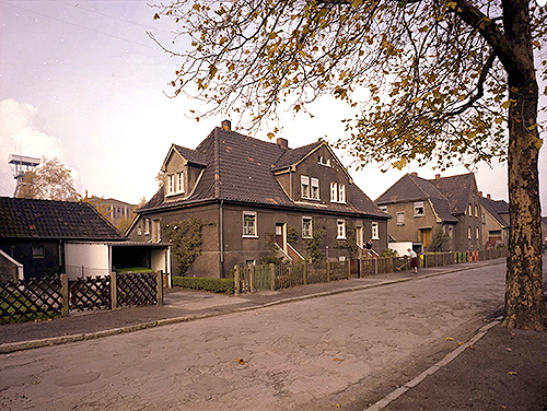 Häuser an der Albert-Funk-Straße, Blickrichtung Westen, 1986