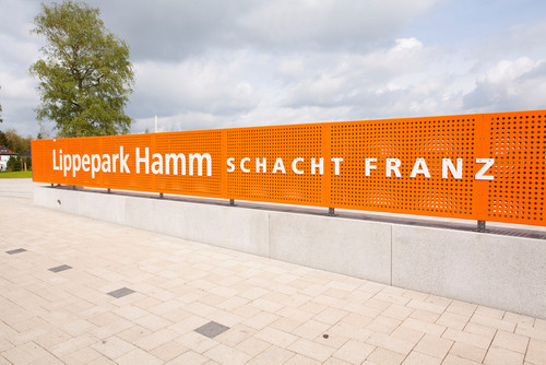 Schriftzug: Lippepark Hamm Schacht Franz