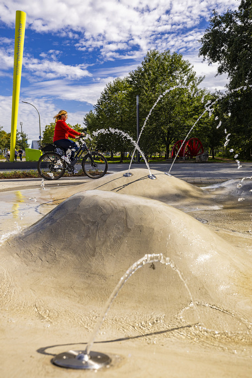 Bild zeigt Wasserspiel in der Neuen Sport- und Bewegungsachse Werries