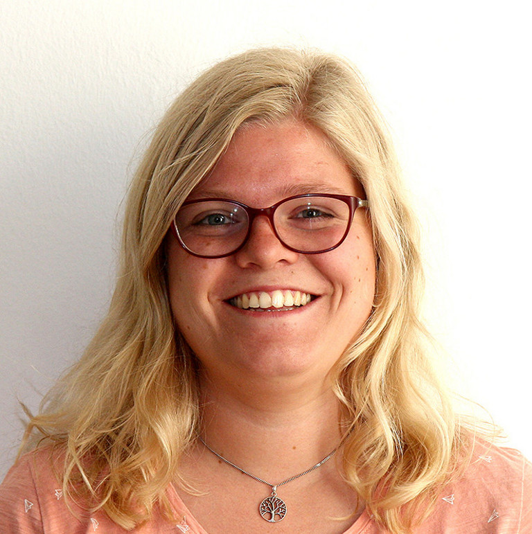 Vermessungsoberinspektoranwärterin Laura Averdunk Vermessungsoberinspektoranwärterin Laura Averdunk