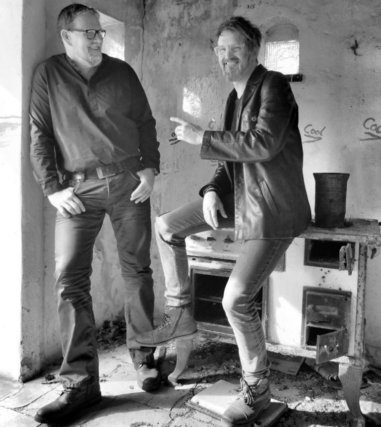 britisch/deutsches Acoustic Folk Rock Duo The Kogs