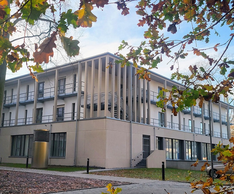 Haus D - Klinik f&uuml;r Manuelle Therapie (KMT)