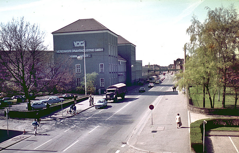 Das Verwaltungsgebäude der WDI an der Wilhelmstraße, um 1975