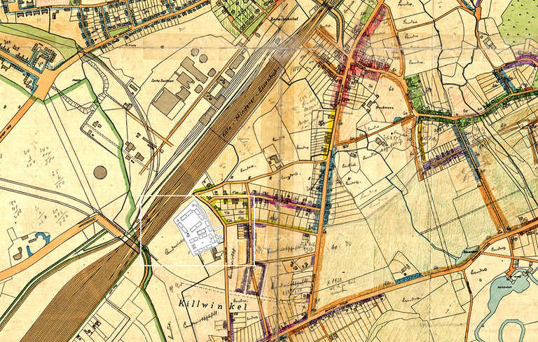Ausschnitt aus einem Übersichtsplan der Gemeinde Heessen (1935) mit rekonstruiertem Grundriss des Lagers II an der Sandstraße (nach Heinz Weischer, Russenlager, Essen 1990, S. 116)