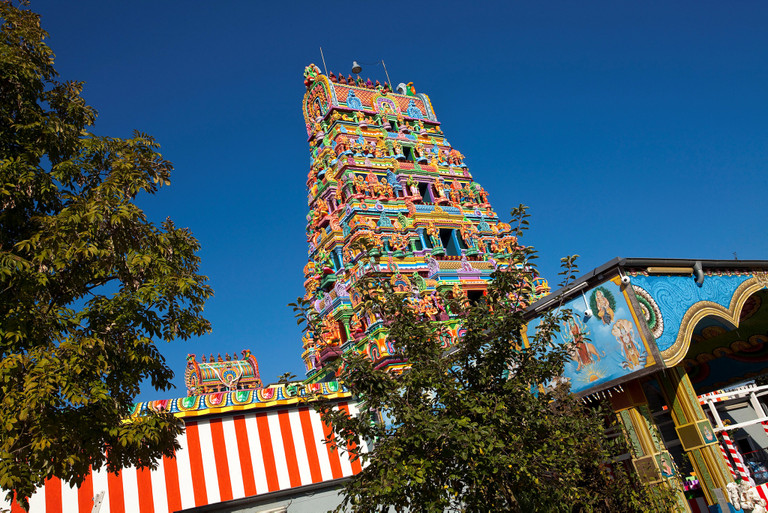 Sri Kamadchi Ampal Tempel, gr&ouml;&szlig;ter s&uuml;dindischer Tempel Europas