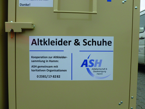 Bei Altkleidercontainern auf das ASH-Logo achten