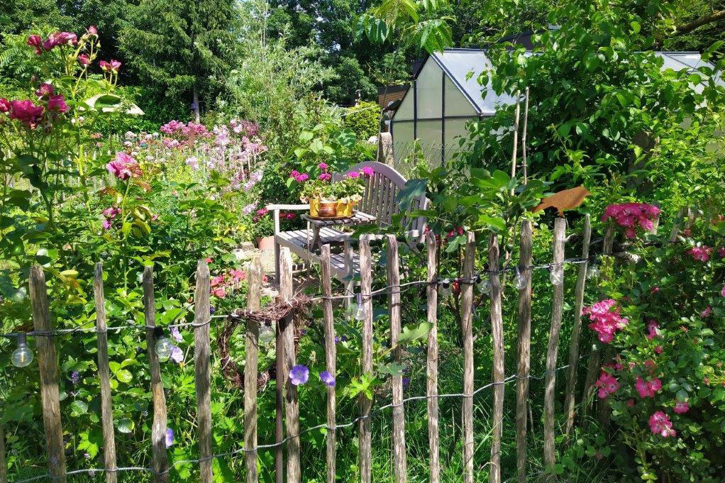 ein Garten der offenen Gartenpforte