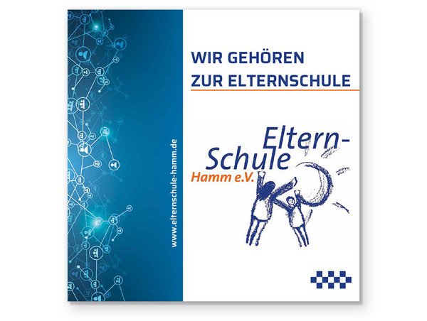 Ein Schild mit dem Logo der Elternschule und dem Text ''Wir gehören zur Elternschule''