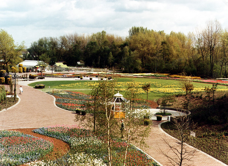 Teil des Landesgartenschaugel&auml;ndes nach der Er&ouml;ffnung, 1984