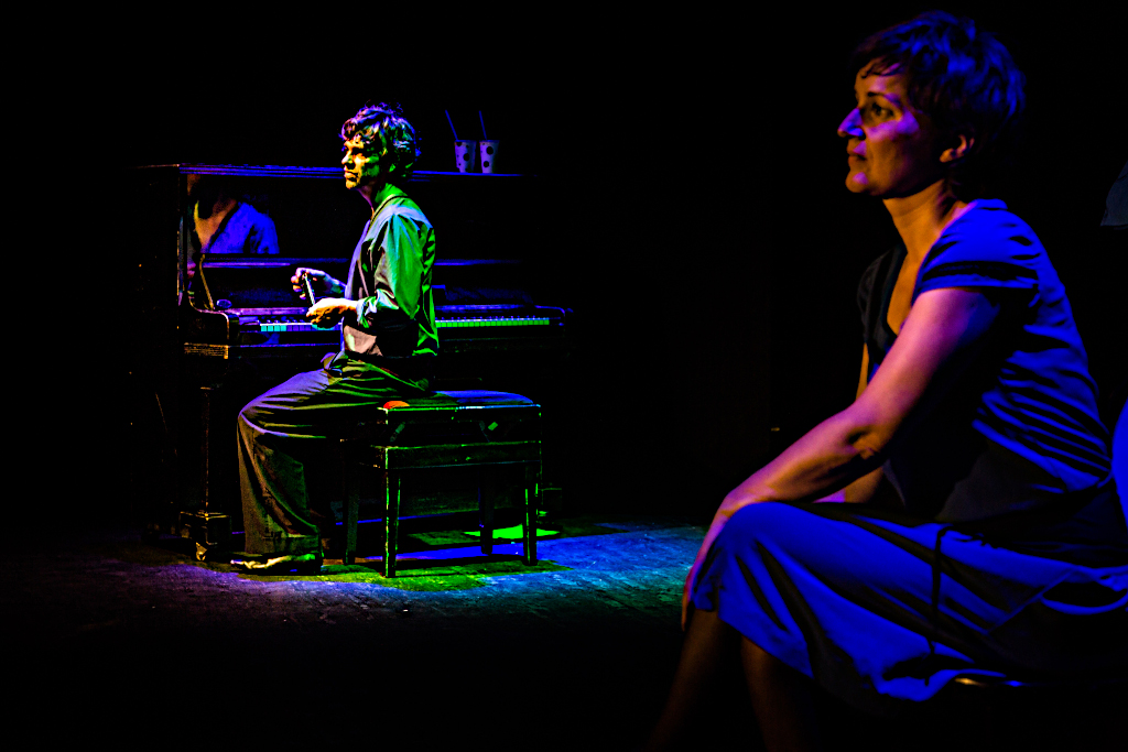 Spielszene aus "Schöner scheitern mit Ringelnatz"