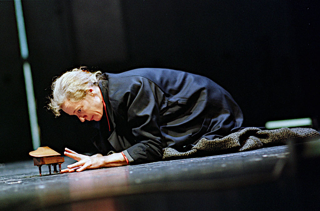 Spielszene aus "Vater hat Lager"