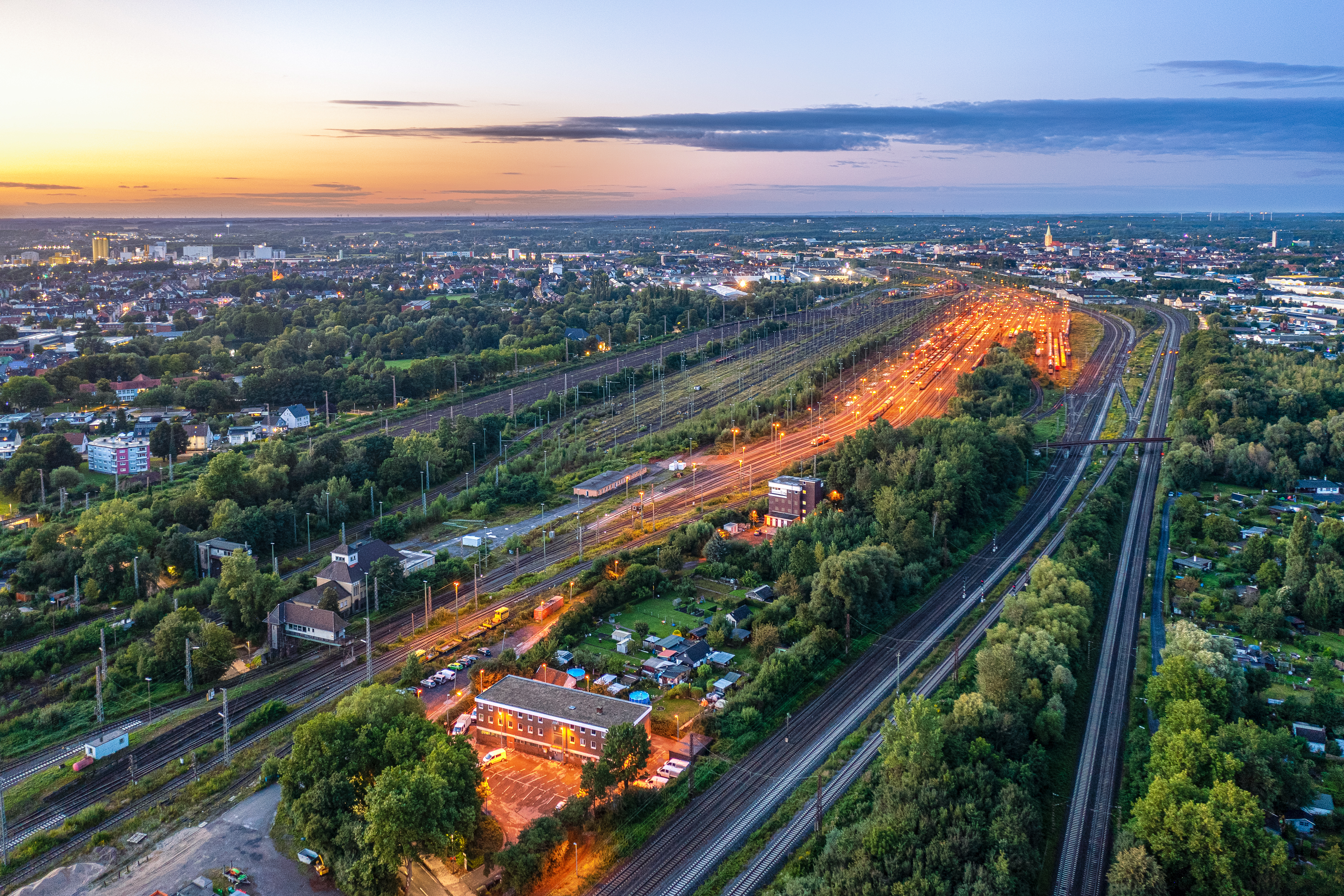 Auf dem Gelände des Rangierbahnhofs in Hamm soll ein zukunftsfähiges Terminal für den Schienengüterverkehr entstehen.  Auf dem Gelände des Rangierbahnhofs in Hamm soll ein zukunftsfähiges Terminal für den Schienengüterverkehr entstehen.