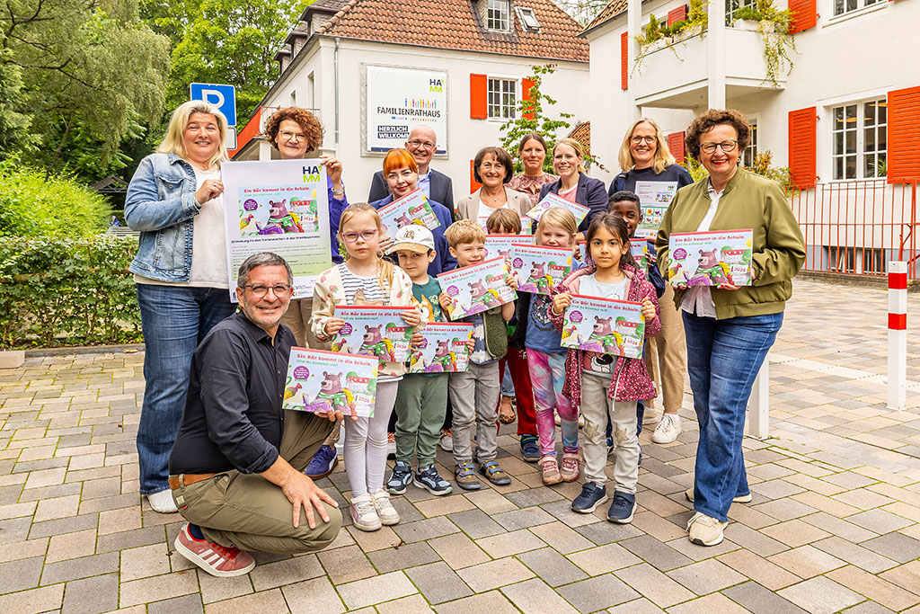 Gruppenfoto: B&auml;renkalender bis zum Schulstart 