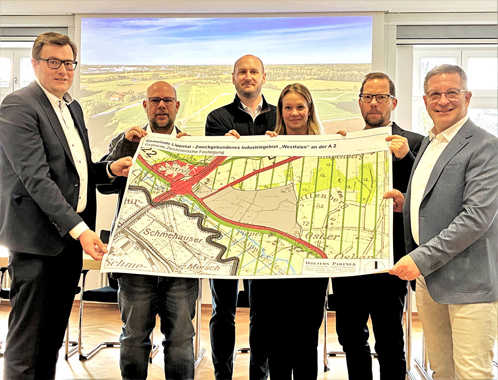 Pressetermin zum gr&ouml;&szlig;ten Rechenzentrum Deutschlands