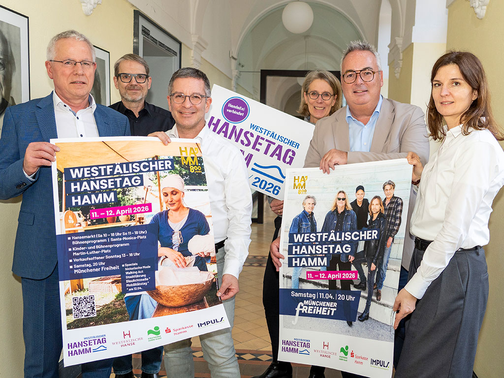 v. li. n. re.: Reinhard Bartsch, Vorsitzender der Gesch&auml;ftsf&uuml;hrung Stadtwerke Hamm Knud Skrzipietz, Leiter B&uuml;ro f&uuml;r Kultur & Tourismus Marc Herter, Oberb&uuml;rgermeister Stadt Hamm Andrea Kule&szlig;a, Team Hansetag, B&uuml;ro f&uuml;r Kultur & Tourismus Torsten Cremer, Vorstandsvorsitzender Sparkasse Hamm Mileva Mei&szlig;ner,  Gesch&auml;ftsf&uuml;hrerin Stadtwerke Hamm