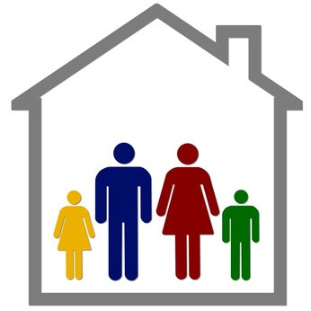 symbolische Darstellung einer Familie in einem Haus