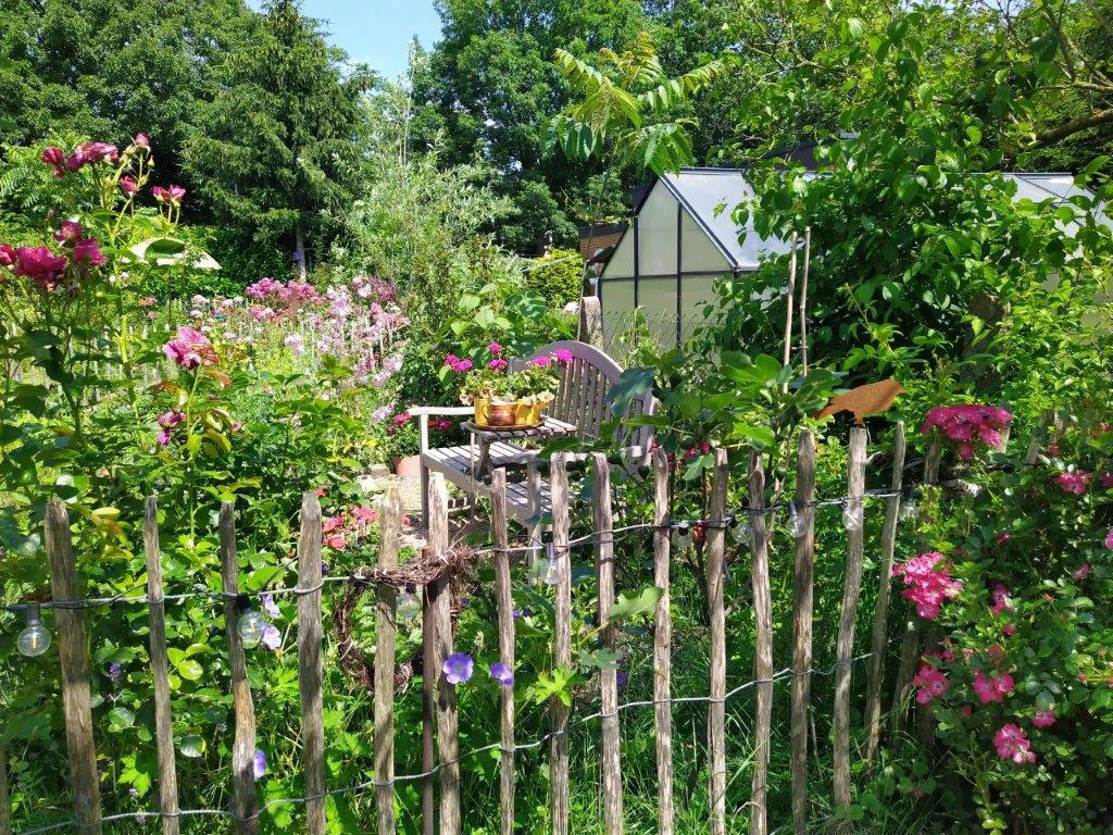ein Garten der offenen Gartenpforte