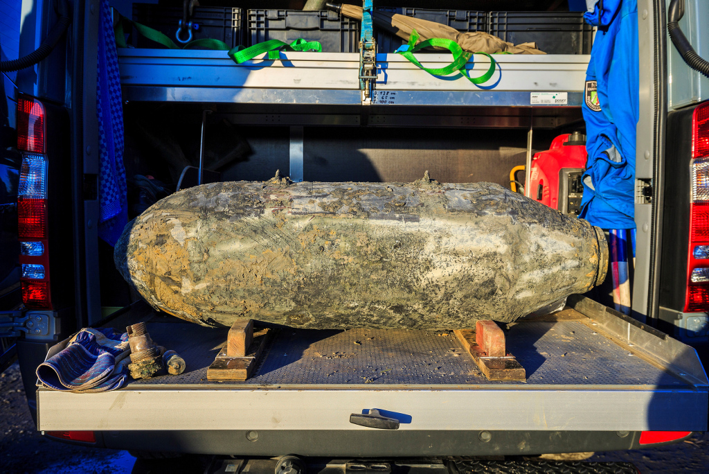 Amerikanische Bombe nach der Entsch&auml;rfung